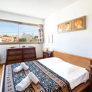 spacious-one-bedroom-flat-in-the-heart-of-old-antibes.fr-provencehotel.com/